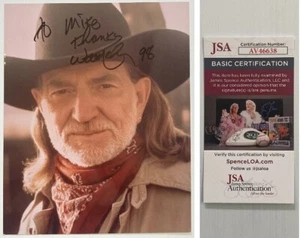 Outlaw Country Willie Nelson Signed Autograph 8x10 Photo - JSA Cert - FREE S&H! - Picture 1 of 6