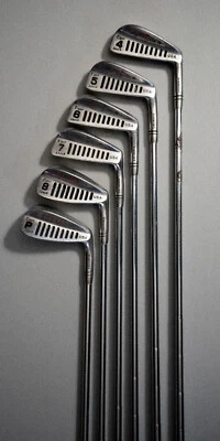 Hierros Simmons Tiger Shark 4,5,6,7,8,PW, grado Tour - derecha, eje Sigma Steel R Foto 1 de 4