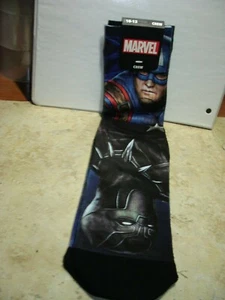 LOOT CRATE EXCLUSIVE LOOT SOCKS MARVEL AVENGERS SZ 10-13 CREW BNWT - Picture 1 of 3