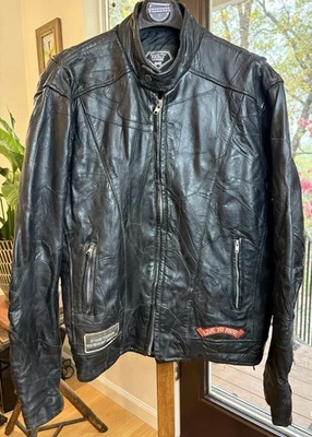 Diamond Plate Buffalo 皮革摩托车机车夹克尺寸 XL RN84256 两个缺陷 — 第 1/4 张图片