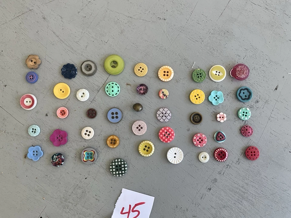 matilda jane Spare Buttons  Lot - Image 1 of 2