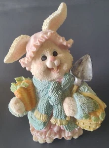 Vintage Style Gardening Easter/Spring Decor Rabbit (S5) - Picture 1 of 4