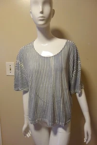 Black Crane Back Seam Lt/Blue Cotton 3/4 Sleeves Top Size S Bt-01 - Picture 1 of 3