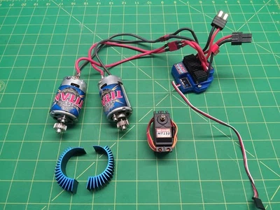Emaxx Traxxas evx-2 esc 16.8 volt dual Titans servo pinions Revo nice Clodbuster - Image 1 of 4