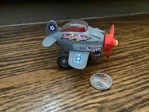 Kidsmania - Avión de ataque de tiburones (acción de retroceso) - Imagen 1 de 9