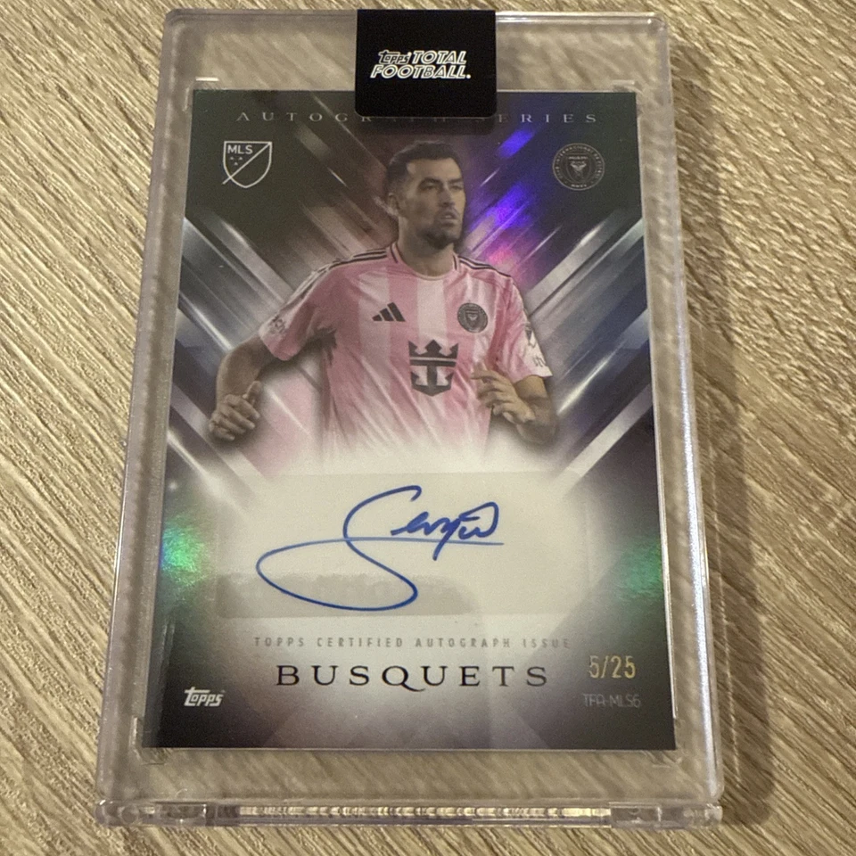 2025-26 Topps total football  Sergio Busquets Auto /25  Barcelona/Inter miami - Image 1 of 3