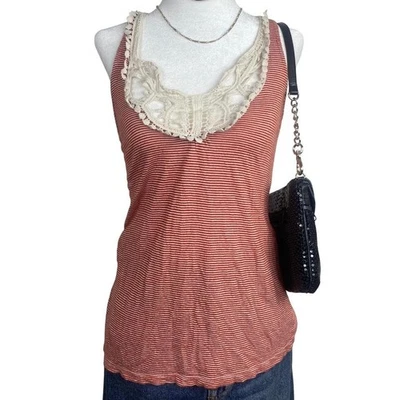 Camiseta sin mangas Old Navy con ribete de encaje a rayas para mujer XS roja blanca Cottagecore Boho Y2K Foto 1 de 4