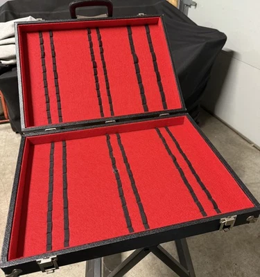 Vitrina de muestra de vendedor de cuchillos vintage, 100 % auténtica al estilo de 1965-85. Foto 1 de 4