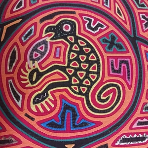 De colección. Panamá Kuna Mola Cosido a Mano Arte Camisa Panel Mono? Vibrante 5 capas 15"x19" - Imagen 1 de 20