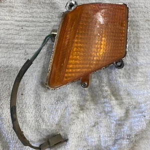 Honda 1985 - 2007 CH80 80 Elite Scooter OEM Front Right Turn Signal Indicator - Picture 1 of 3