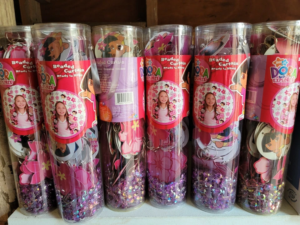 Divisores de puerta cortina de cuentas Dora Explorer .10 hebras 2 pistas con 24" longitud 6  Foto 1 de 1