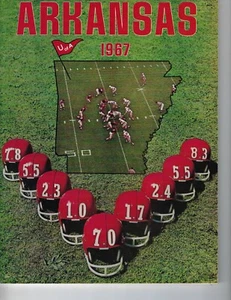 1967 football media guide brochure Arkansas Razorbacks 8" x 10.25" format VG - Picture 1 of 1