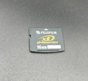 Fujifilm 16MB XD Picture Card Memory Card for Olympus Fujifilm Digital Cameras - Picture 1 of 2