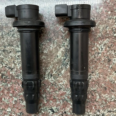 2009–2011 年雅马哈 YZF-R1 点火线圈火花塞盖套装 x2 原始设备制造商 14B-82310-00-00 — 第 1/4 张图片