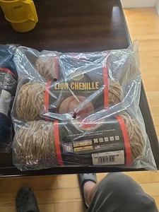 Lion Brand Velvety Soft Lion Chenille Color Mocha #125 New 3 Pack Sealed - Picture 1 of 5