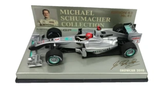 MINICHAMPS Mercedes Petronas Brawn BGP 001 Showcar 2010 Michael Schumacher 1:43 - Bild 1 von 12