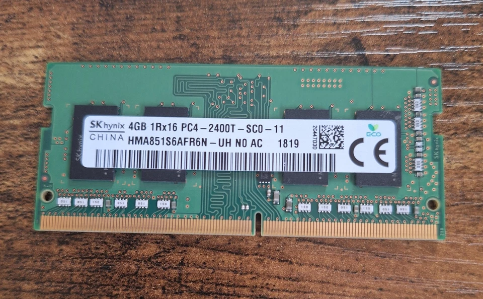 SK Hynix 4GB  DDR4 1Rx16 PC4-2400T SO-DIMM RAM HMA851S6AFR6N-UH - Image 1 of 2