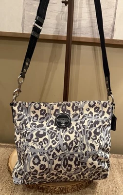 Coach Ocelot Tote‎ Gray Leopard Print Getaway Crossbody Handbag Nylon F17988 - Image 1 of 4