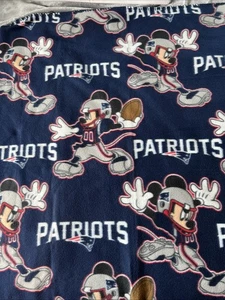 NFL New England Patriots Disney Mickey Mouse Blanket Microfiber 40 X 52 Inches - Picture 1 of 3