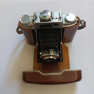 AGFA Isolette L 6X6 mit Apotar f4.5 85. Wie neu. Voll funktionsfähiger Zustand - Bild 1 von 4