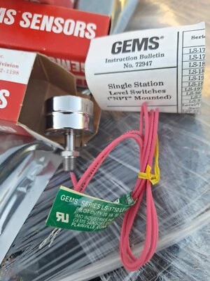 One GEMS LS-1750 S.S. Vertical Level Switch 01750 open box new pictured - Image 1 of 2