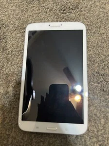 Nice Samsung Galaxy Tab 3 SM-T310 8GB, Wi-Fi, 7in - White - Picture 1 of 4
