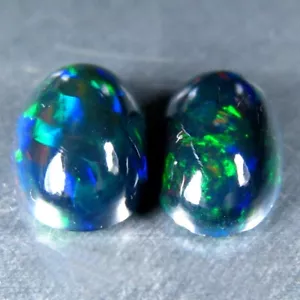 2.89 CT AMAZING BLUE GREEN SPARKLING NATURAL SOLID BLACK OPAL FROM ETHIOPIA - Picture 1 of 3