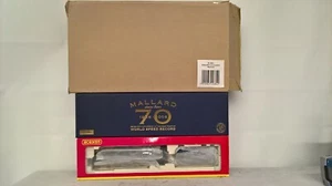 Hornby R2684 A4 Mallard 70th Anniversary Limited Edition Gold Plated OO Gauge - Picture 1 of 14