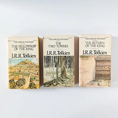Complete Set LORD OF THE RINGS TRILOGY Ballantine J. R. R. Tolkien 1970s - Imagem 1 de 4