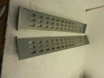 Kit de rieles deslizantes de montaje en rack para servidor APC SPC 870-1250B L y 870-1251B R (solo rieles) Foto 1 de 4