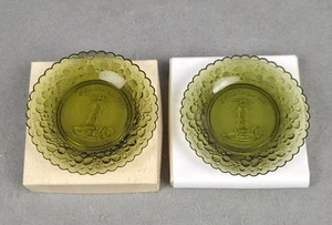 2 Stück Vintage Pairpoint Glas Tasse Teller grün Weihnachtskerze 1982 - Bild 1 von 14