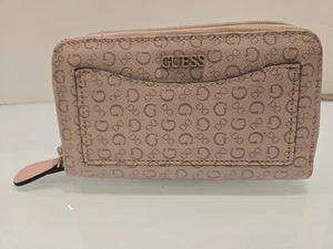 Portafoglio Guess Rosa Su Rosa, Scomparti Doppio Cerniera, Nuovo Senza Etichetta, Leggi Descrizione - Foto 1 di 12