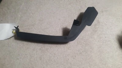 Relleno de parachoques delantero derecho Silverado 2003 2006 OEM GM # 15147823 Foto 1 de 3