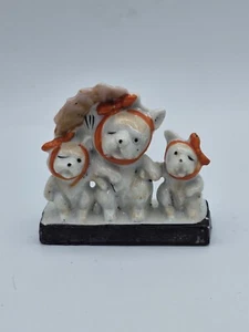 Figura de tres Bulldogs de colección de Japón Boo Boo Dog Trio - Imagen 1 de 6