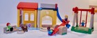 orig. BRIO 33943/33948/33952 Schule Spielplatz Village Hund Figur Holzeisenbahn