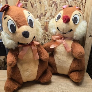 Peluche vintage personaggi Walt Disney Chip & Dale 16” California peluche - Foto 1 di 24