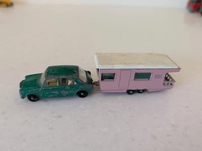 1976 年莱斯尼火柴盒超快编号 7 绿色 V W 高尔夫。 #23 拖车房车 — 第 1/4 张图片