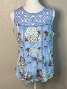 Island Shores Women's Blue & White Crochet Detail Sleeveless Top Large EUC - Picture 1 of 10