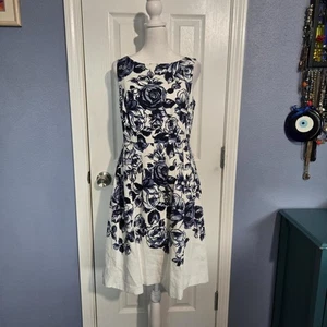 Talbots Women 2P Sleeveless White Dress with Navy Blue Floral Print Preppy Coast - Picture 1 of 9
