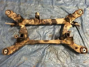 BMW 740i E38 Rear SUBFRAME BRACE MOUNT SUB FRAME CARRIER DIFF DIFFERENTIAL HOLD - Picture 1 of 1