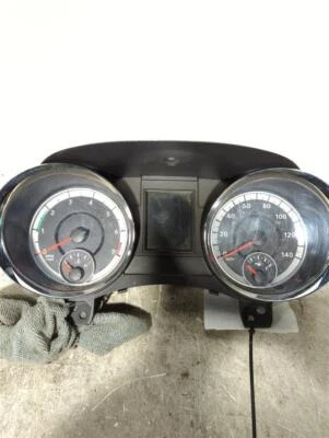 Used Speedometer Gauge fits: 2011 Dodge Durango cluster 3.6L MPH Grade A Foto 1 de 4