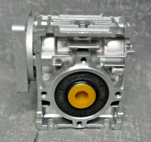 NMRV 30 Worm Gear Reducer Speed Ratio 15:1 Gearbox Nema 23 - Picture 1 of 6