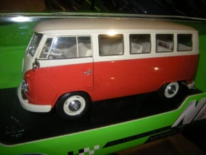 Autobús Welly VW T1 1:18 "Vensterbus" rojo/crema 1963-1967 en embalaje original - Imagen 1 de 1