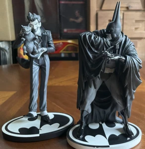 Batman kelley jones Black and White Joker Brian Bolland Statue  DC Collectibles - Picture 1 of 23