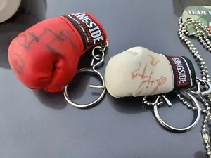 SAMMY VASQUEZ AUTOGRAPHED MINI BOXING GLOVES TOWELS CUP WHO CAN MEXICAN Tyson - Picture 1 of 10