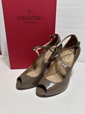 NIB VALENTINO DARK BEIGE PATENT LEATHER MARY JANE OPEN TOE PLATFORM HEEL PUMP 37 - Image 1 of 4