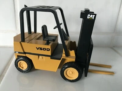 Caterpillar Cat V50D Oldtimer forklift fork lift truck - Image 1 of 3