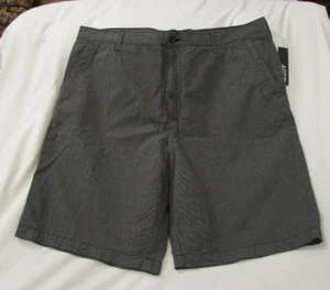 Men's "Apt. 9", Size 40, Black & White Pinstripe, Casual Shorts - Picture 1 of 4