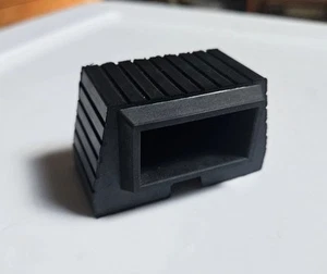 Pie de goma TAMA PARA Power Tower pierna base rectangular (CANTIDAD: 1 * TC) - COMO NUEVO - Imagen 1 de 7