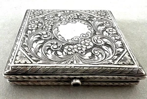 Antike italienische Sterling Silber gravierte Zigarettenschachtel Floral Foliate Design 20C - Bild 1 von 8